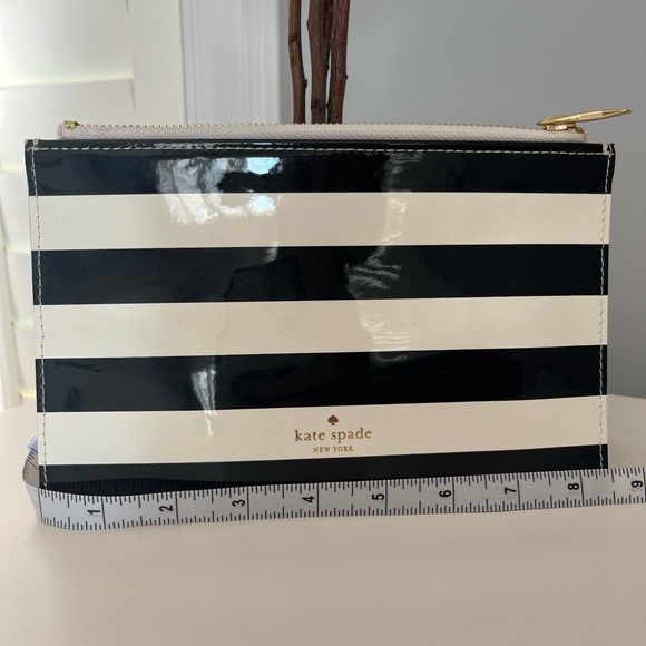 Kate Spade - Picture 5 of 6